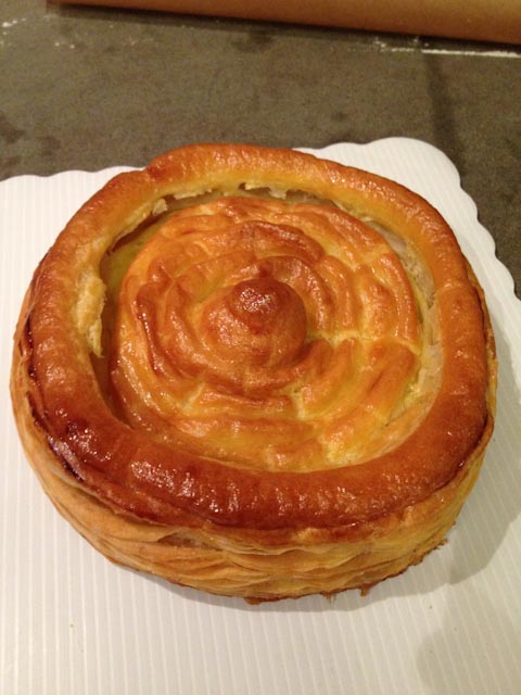 Pate-a-choux on puff pastry